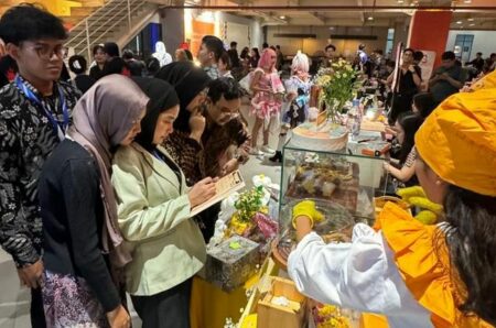 Universitas Ciputra Surabaya Gelar Entreprenerial Expo & Awarding Night