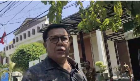 Bebaskan Ronald Tannur, Akun Medsos Erintuah Damanik Diserang Netizen foto beritajatim