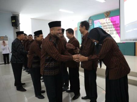 Pengukuhan Pengurus Forum Komite Sekolah SD dan SMP Kota Kediri Periode 2024-2029.