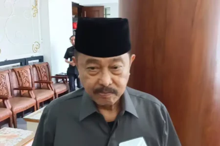 Soal Dicekal KPK, Wakil Ketua DPRD Jatim Ngaku Belum Dengar foto berita jatim
