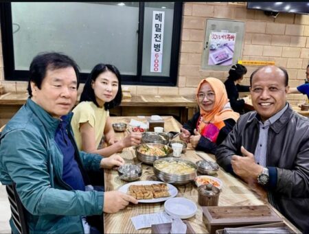 Foto : Dirut PT TBR Jamhadi saat pergi ke Korea (akun media sosial)
