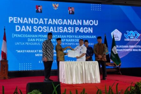 Ponpes Wali Barokah Kediri dan BNN Gelar MoU dan Sosialisasi P4GN.