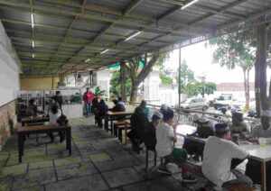 Ponpes Bahrul Maghfiroh Kota Malang Buka Unit Usaha Baru Warung Makan dan Kolam Koi