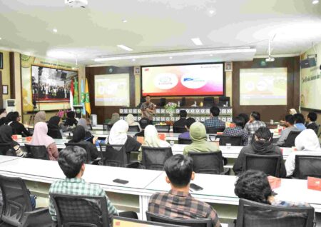 Dosen Tamu OJK di FEB Unisma Malang Bahas Prospek Karir Sektor Keuangan