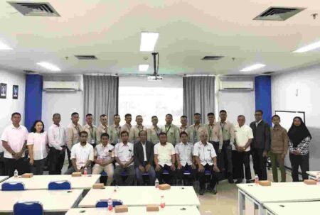 Pelatihan BMC yang berlangsung di jurusan teknik mesin Polinema (Foto: Istimewa)