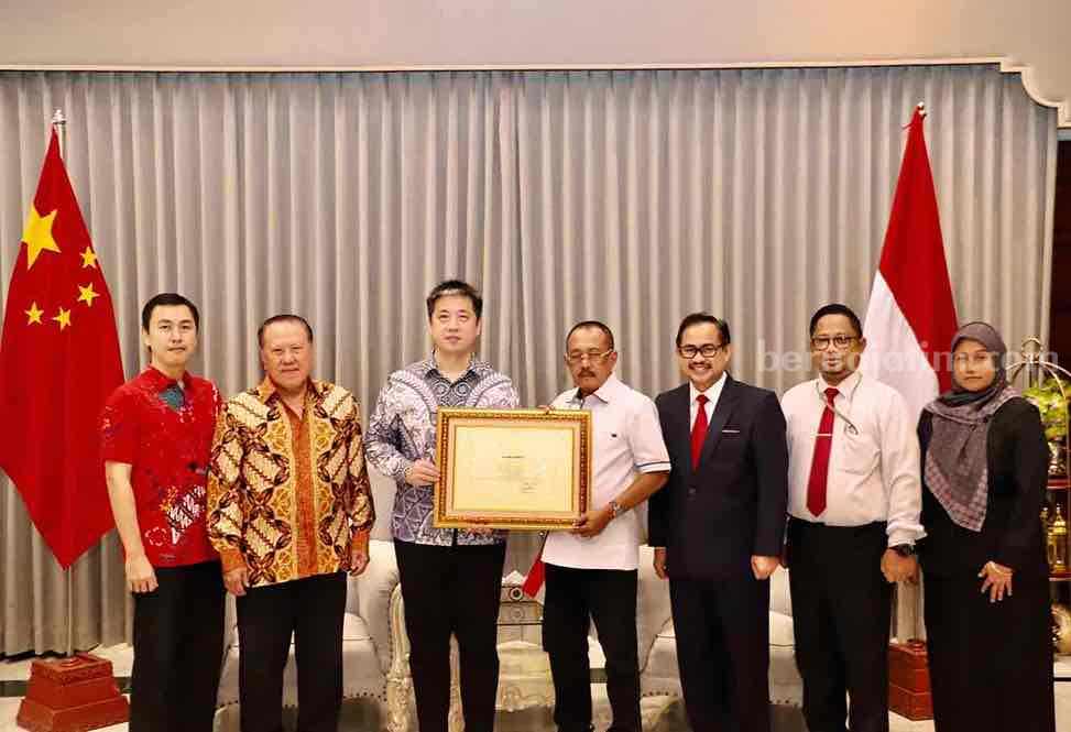 Pemerintah Kota Surabaya saat menerima kunjungan delegasi Konsulat Jenderal Republik Rakyat Tiongkok.