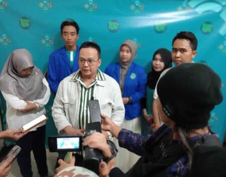 Simafest Meriahkan Pelepasan KKN UMAHA 2024, Optimis Raih 1000 Maba