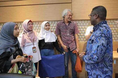 Dihadapan UNICEF, Perwakilan ABK Rumah Anak Prestasi Surabaya Unjuk Karya