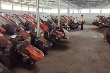 Jelang Tahun Ajaran Baru, Warga Ngawi Gadai Emas dan Traktor Demi Biaya Sekolah Anak