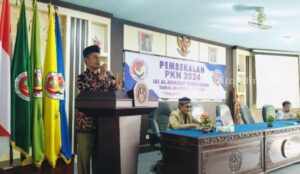 Pembekalan PKN, Rektor IAI Al-Khairat Pamekasan Ingatkan Mahasiswa sebagai Duta Institusi