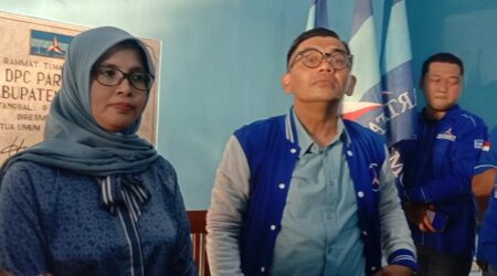 Langkah Serius Mak Rini Pertahankan Kursi Bupati Blitar, Rangkul Demokrat foto beritajatim