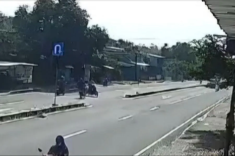 Kronologi Kecelakaan 2 Pemotor di Magetan Versi CCTV