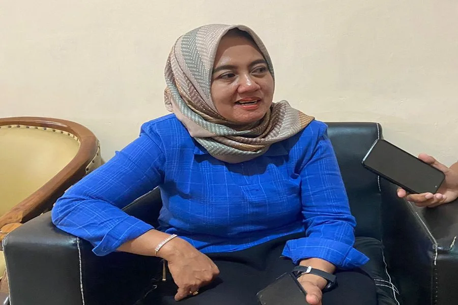 Komisioner KPU Ponorogo, Khusnul Khotimah. (Foto/Endra Dwiono/Beritajatim.com)