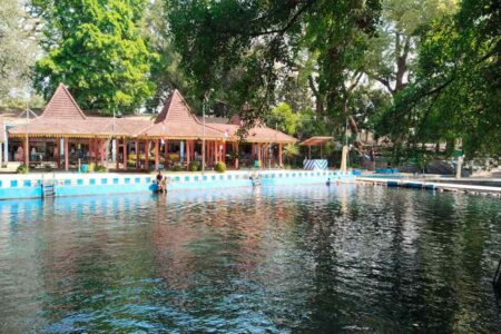 Pendapatan Wisata Pasuruan Lampaui Target, Banyubiru Jadi Primadona