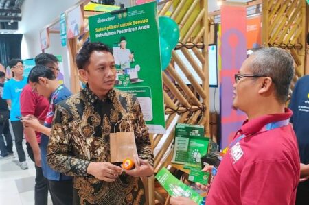 E-Pesantren Finalis di Pameran Apresiasi Kreasi Indonesia foto beritajatim