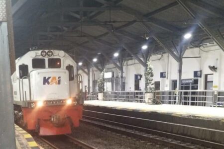 Langkah KAI Daop 8 Surabaya Tekan Kejadian di Perlintasan Sebidang