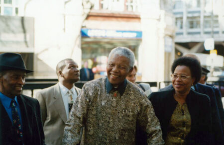 Peringatan Hari Nelson Mandela Internasional, Pahlawan yang Mengubah Dunia Nelson Mandela (Wikipedia)