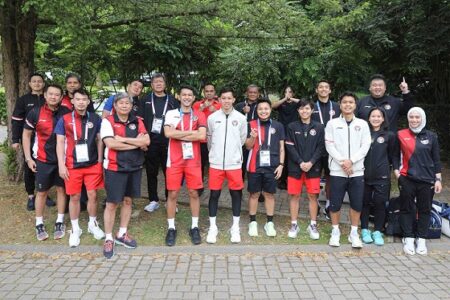 Pebulu Tangkis Indonesia Dinyatakan Siap Tempur dalam Olimpiade 2024 di Paris Tim bulu tangkis Indonesia siap menampilkan yang terbaik dalam Olimpiade 2024 di Paris, Prancis. (Foto: PBSI)