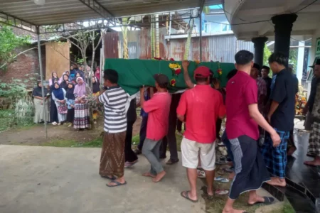Pekerja Migran Lumajang Meninggal di Malaysia Dipulangkan foto beritajatim