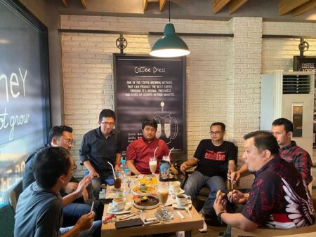 Tim Sukses Bupati Hendy Gercep Temui Pengurus PDIP Jember