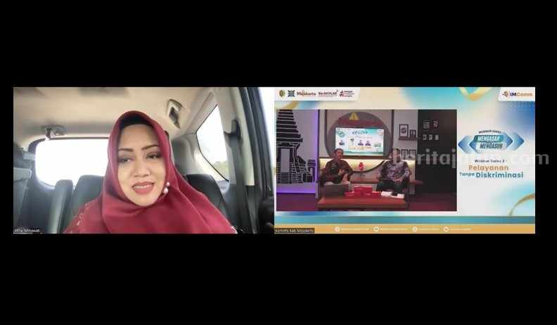 Bupati Mojokerto Ikfina Fahmawati saat menjadi narasumber secara virtual pada webinar series II mengasah dan mengasuh yang bertajuk 'Pelayanan Tanpa Diskriminasi'. [Foto : ist]