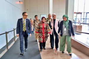 Penasihat Khusus Presiden AS Apresiasi Prestasi Menteri Sosial RI, Tri Rismaharini Tri Rismaharini