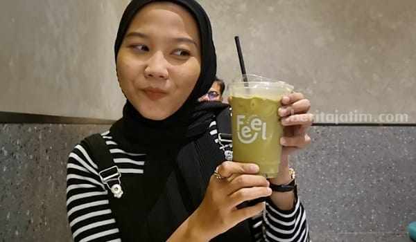 menu matcha khas jepang di plaza tunjungan, surabaya.