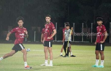 Ungkapan Jens Raven Setelah Menjadi WNI, Ingin Bermain Totalitas di Timnas Jens Revan, Pemain naturalisasi timnas U19.