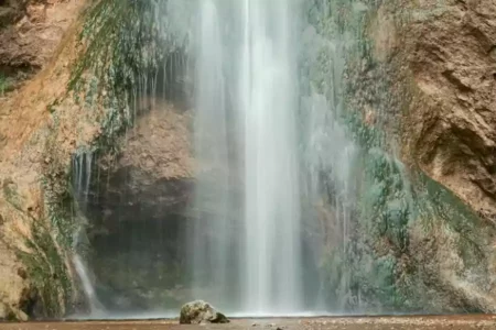 Ilustrasi wisata air terjun di Trenggalek. (Shogun/pixabay.com)