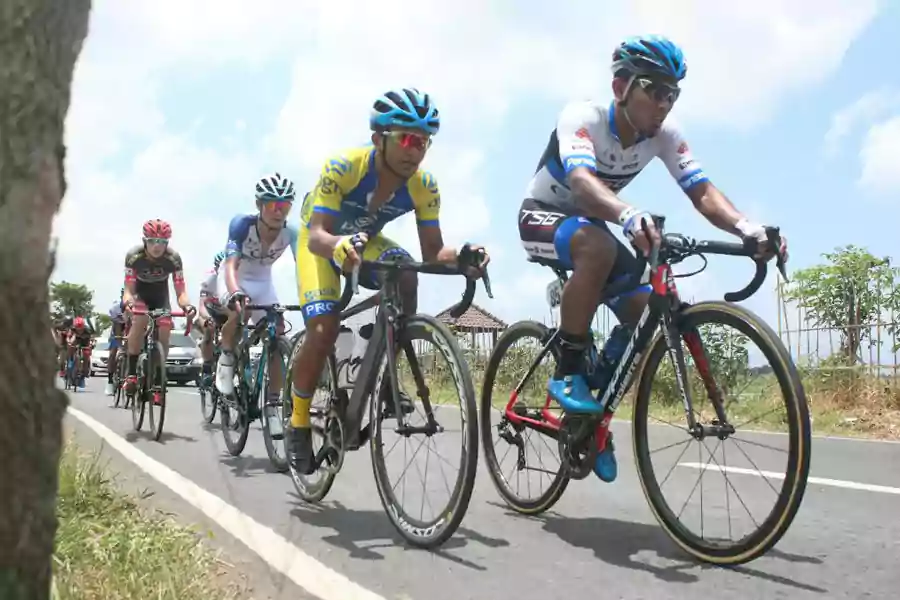 Balap sepeda Internasional bertajuk Tour de Banyuwangi Ijen (ITdBI) 2024.