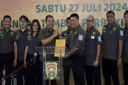 Bela Negara dalam Keadaan Darurat, Bamsoet Lantik DPD PERIKHSA Jatim-Bali Ketua MPR RI, Bamsoet