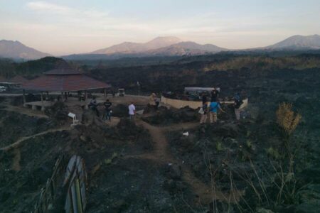 Uniknya Black Lava Plalangan Bondowoso, Bekas Semburan Gunung Ijen Purba Kini jadi Objek Wisata