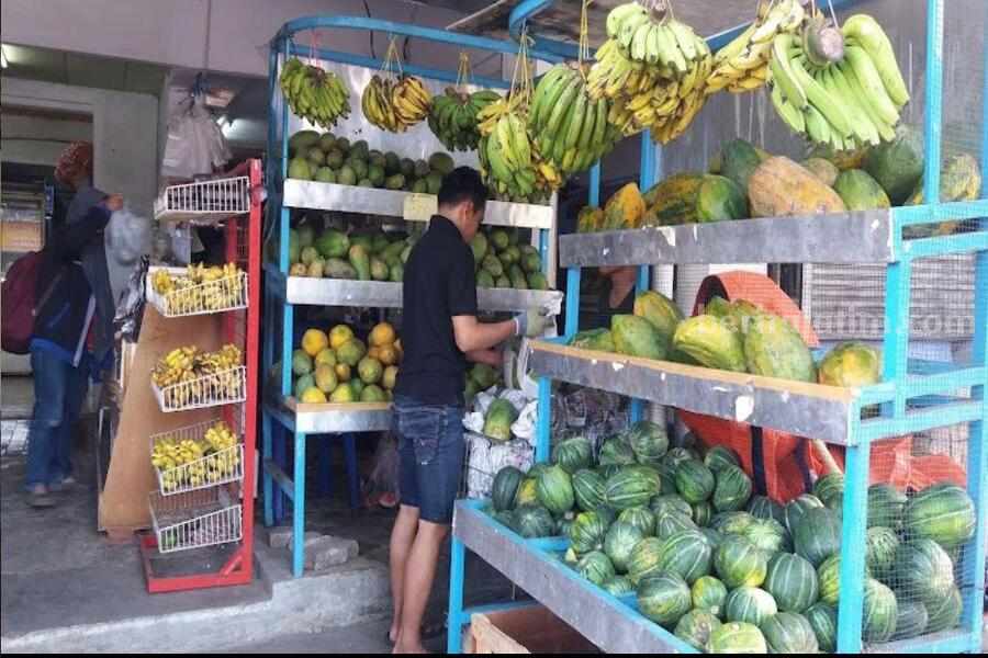 Kios Buah Pandawa Jember (akun gmaps Nurfiqoh Adityas)