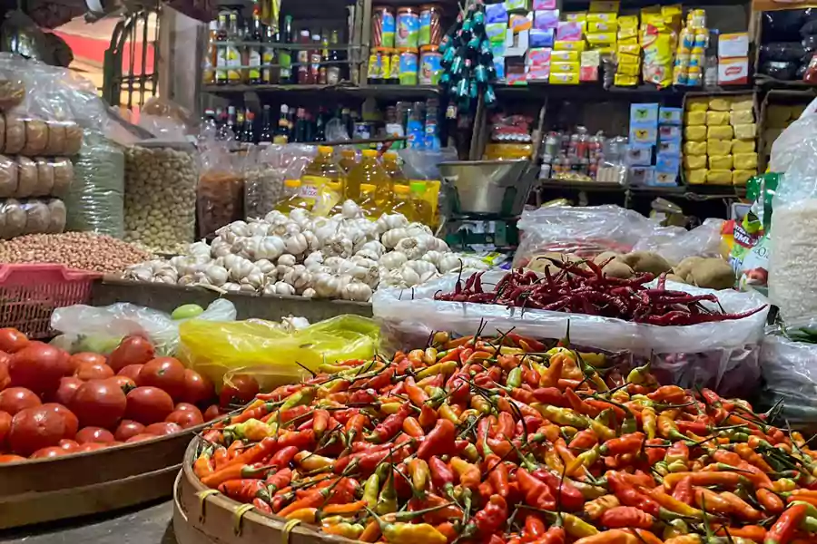 Harga cabai rawit di Pasar Kepanjen melambung.