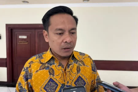 DPRD Surabaya Soroti Dispendukcapil dan Kelurahan Tak Sinergi foto beritajatim
