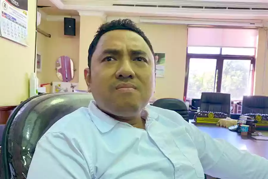 Sekertaris DPC Gerindra Surabaya Bahtiyar Rifai (Beritajatim.com)