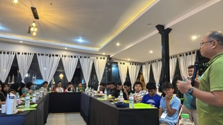 Kader ‘Kampung Edukasi Sampah’ Sidoarjo Ikuti Pembekalan di DeDurian Park Jombang foto