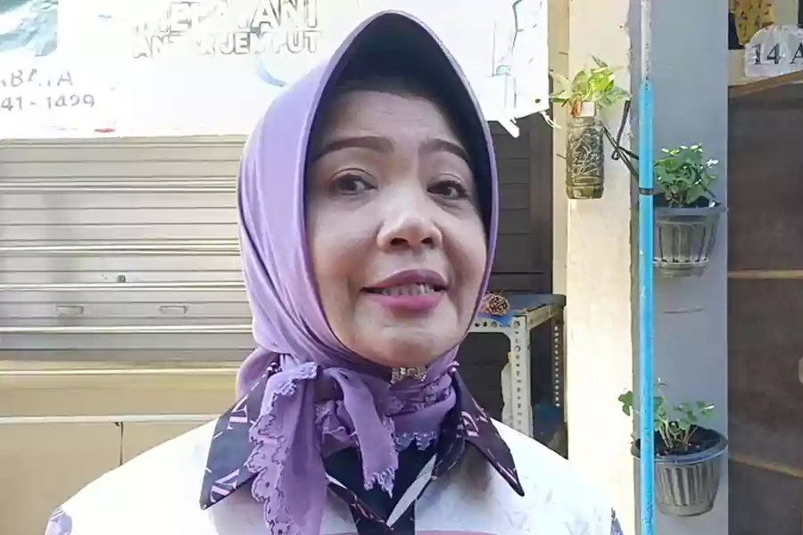 Kepala Dinas Sosial Kota Surabaya Anna Fajrihatin (dok. Rama Indra/beritajatim.com)