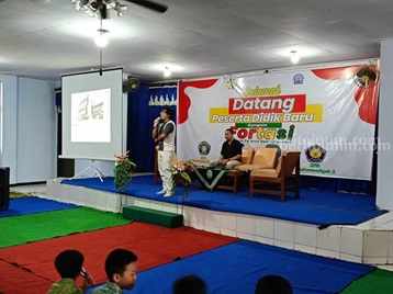 KNPI Kota Kediri Beri Pelatihan Entrepreneur pada Pelajar SMA foto beritajatim
