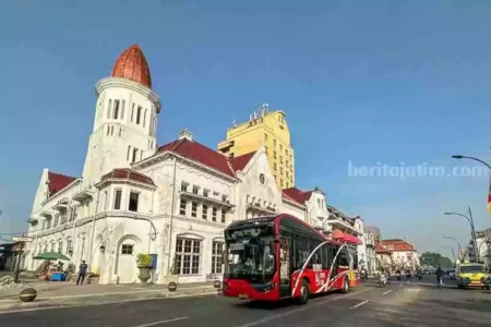 Cak Ji: Kota Lama Surabaya Magnet Wisata Baru, Pemicu Ekonomi Kerakyatan Wisata Kota Lama Surabaya yang kini kian apik.