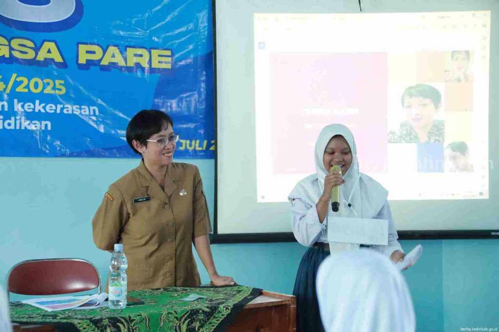 Dinas Kominfo Kabupaten Kediri Bahas UU ITE di SMK Tunas Bangsa