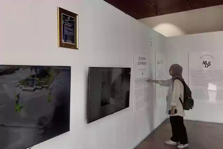 Suasana di dalam Museum Olahraga Surabaya.
