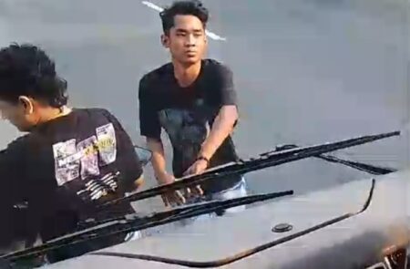 Viral Pemuda Mabuk Hadang Bus Harapan Jaya di Jombang, Ini Sikap Polisi foto beritajatim
