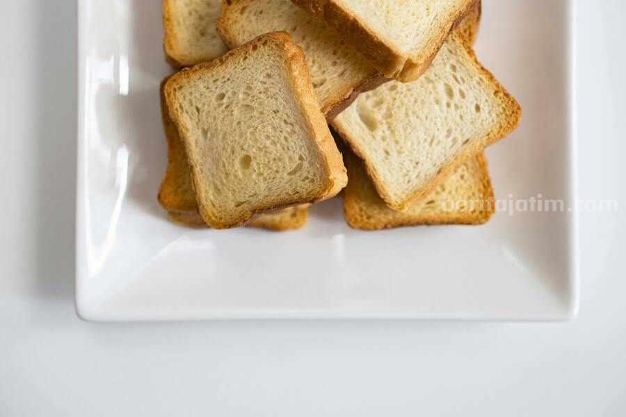 Roti tawar. (Pexels/Elviss Railijs Bitans)