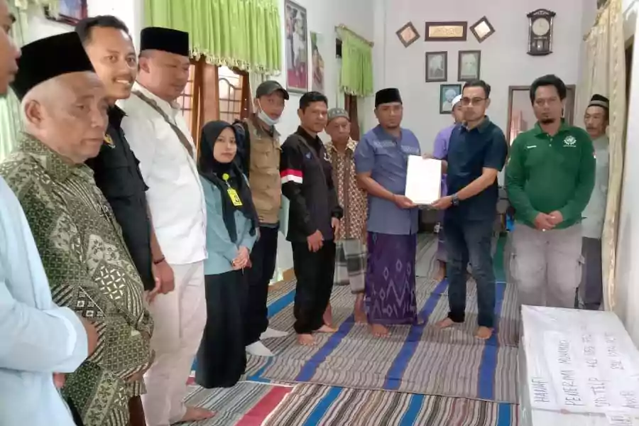Jenazah PMI lansia Lumajang dipulangkan dalam kondisi meninggal dunia.