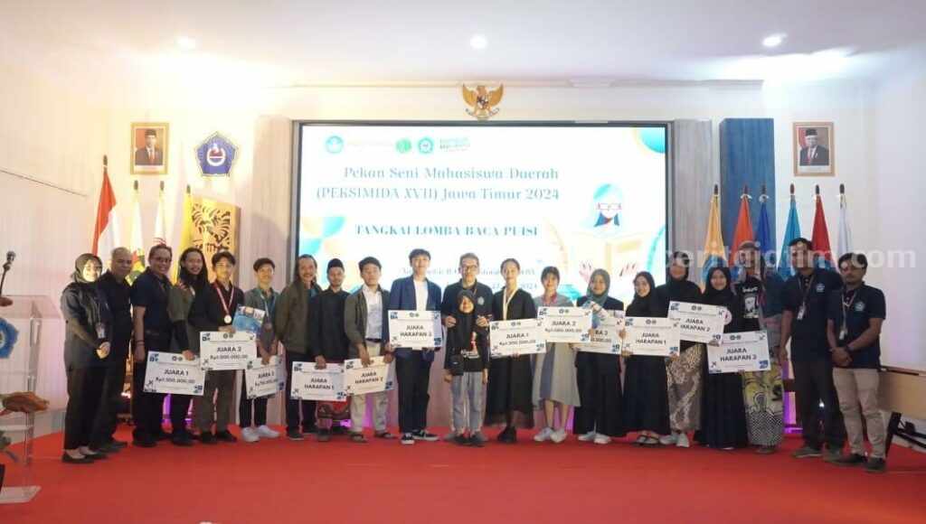 Pekan Seni Mahasiswa Daerah (Peksimida) XVII Jawa Timur yang diselenggarakan di Universitas PGRI Ronggolawe Tuban.