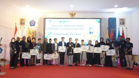 Unirow Tuban Jadi Tuan Rumah Pekan Seni Mahasiswa Daerah Jatim Pekan Seni Mahasiswa Daerah (Peksimida) XVII Jawa Timur yang diselenggarakan di Universitas PGRI Ronggolawe Tuban.