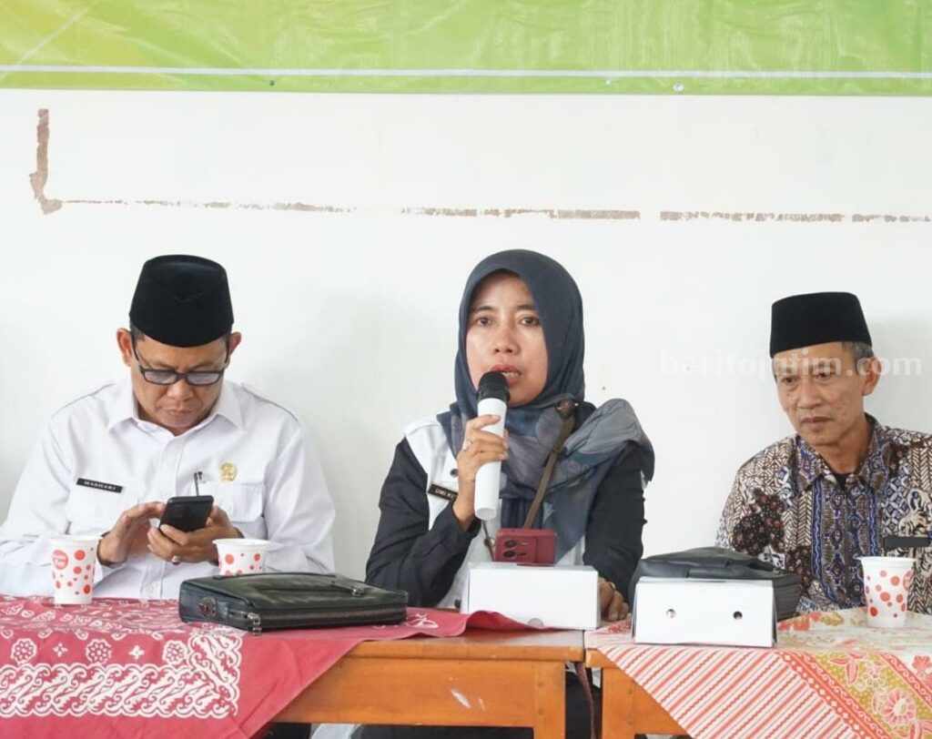 Kepala Kementerian Agama Kabupaten Tuban Umi Kulsum. [foto: Diah Ayu/beritajatim.com]