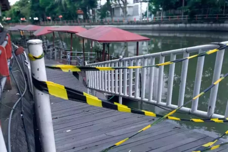 Kondisi Wisata Kuliner Apung di Taman Prestasi Surabaya (Rama Indra/Beritajatim.com)