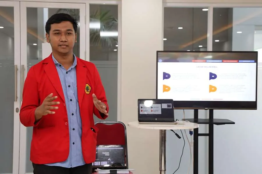 David Christian Putra, Mahasiswa Teknik Informatika Untag Surabaya.